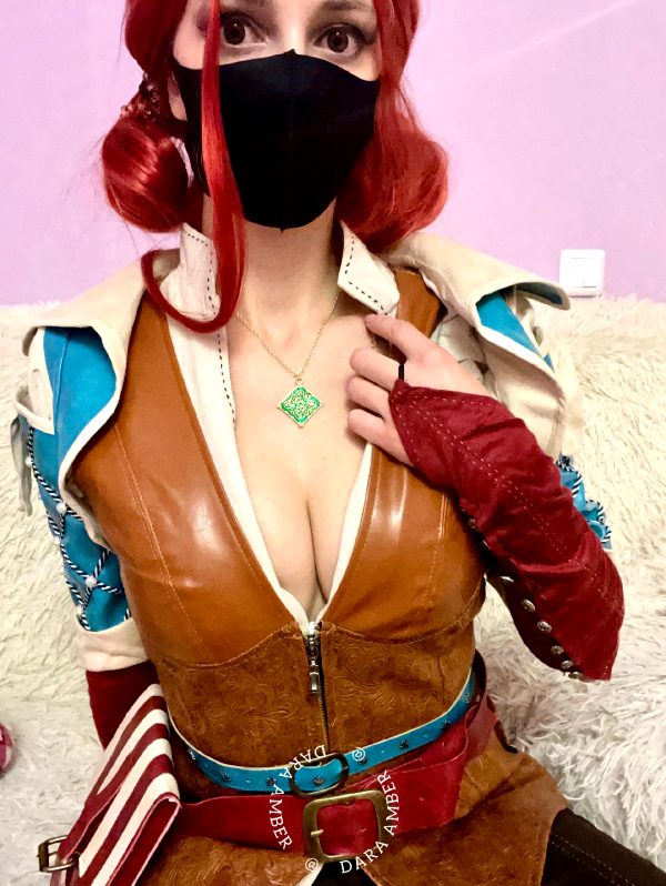 triss-merigold-from-the-witcher-3-by-dara-amber_001
